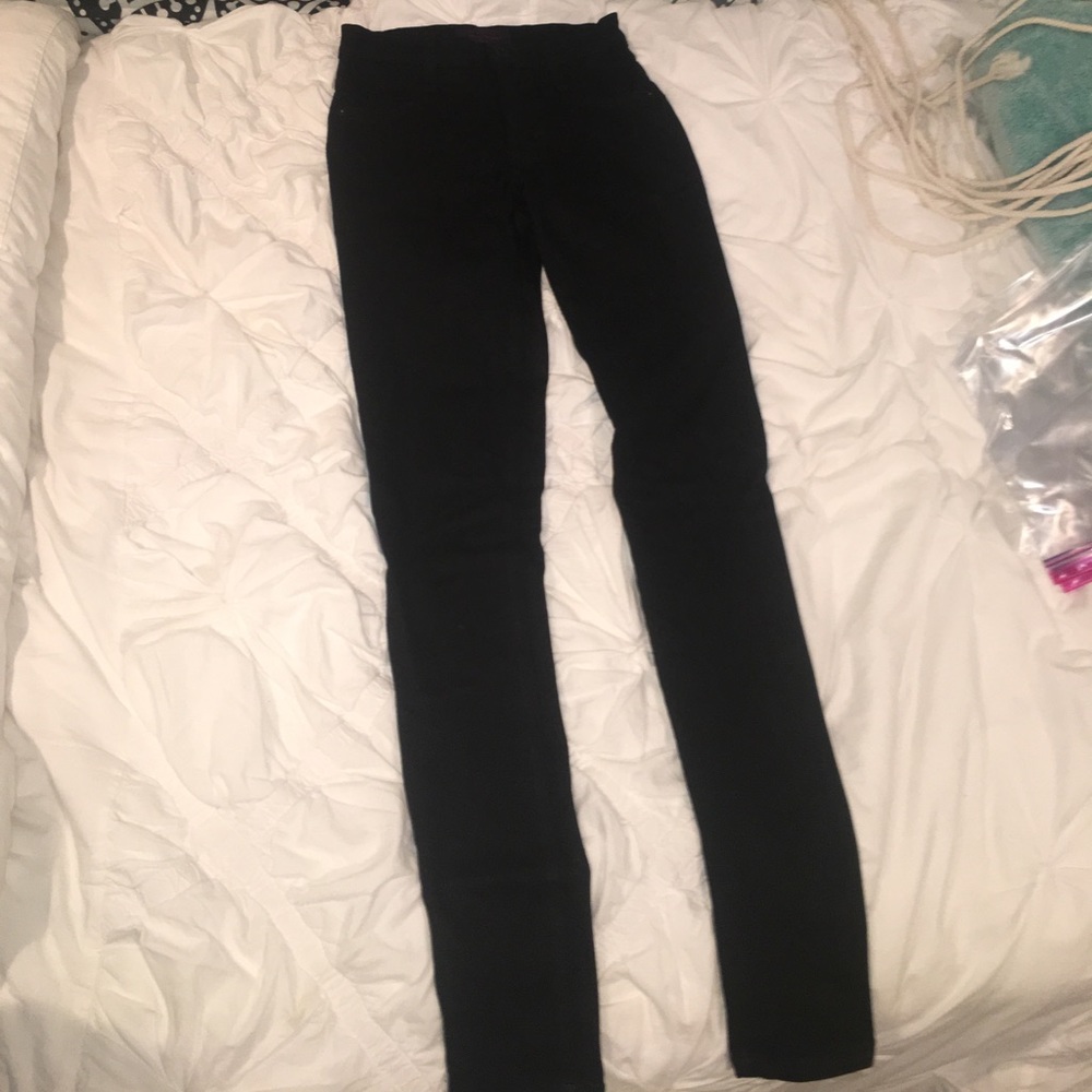 black skinny james jeans